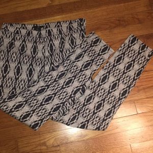 Pattern pants
